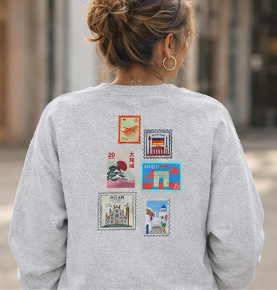 T-shirt à manches longues « Destination inconnue » | T-shirt graphique de timbre de voyage vintage | Femme |
