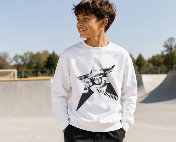 Star Graphic Youth Crewneck |